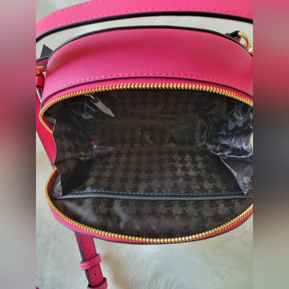 ✨️SOLD✨️🩷🩷KARL LAGERFELD crossbody bag🩷🩷 - Picture 6 of 9